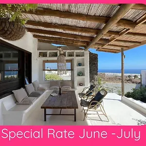 Hébergement de vacances Full Relaxation - Private - Sea View - Private Garden - 2 Terraces - 3 Bedrooms - Wifi - Parking - Washing Machine, Güime